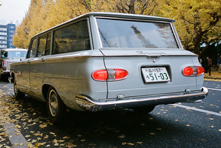 Prince_Gloria_W40-series_wagon,_Meiji_Jingu.jpg