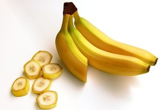 bananas-652497_640.jpg