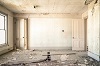 dilapidated-983952_100.jpg