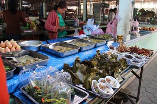 Khamkeut-Markets28.jpg