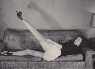 Amateur Legshow - c.1950s(IV).jpg
