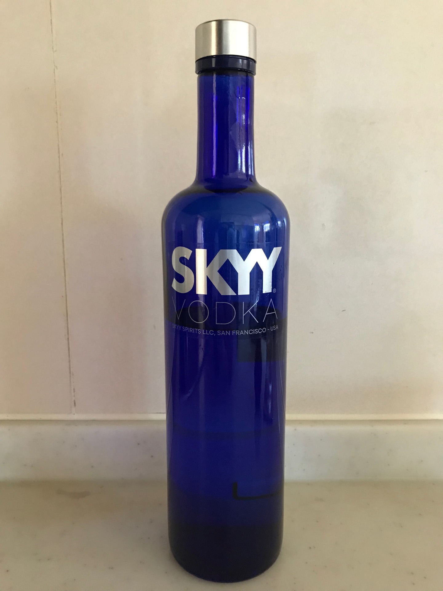 酒呑み日記 酒呑み日記 Vo 1 Skky Vodka スカイ ウォッカ イタリア