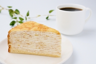 31ケーキ・ミルクレープ・スイーツ・ティータイム.jpg