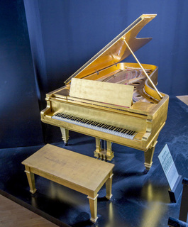 gold piano.jpg