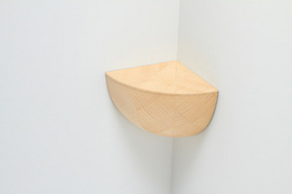 Plywood-Shelf-Stuck-in-The-Corner-7.jpg