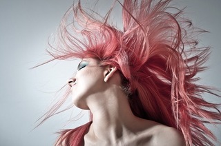 pink-hair-1450045_640kς.jpg