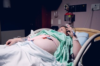 pregnant hospital.jpg