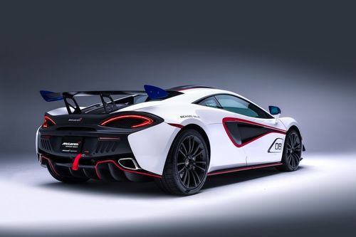 mclaren-mso-x-08-anniversary-white_red-and-blue-accents-04.jpg
