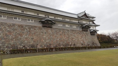 Gojukken-Nagaya-Wall-Storehouse.JPG