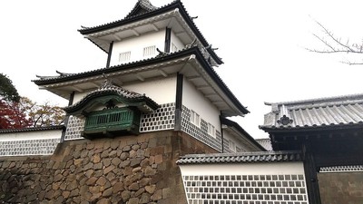 Kanazawajo-Castle-Ishikawayagura.JPG