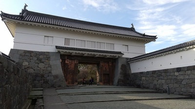 Odawara-Castle-Second-compartment-Masugatamon.JPG