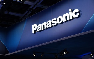Panasonic-logo_1920x1200[1].jpg