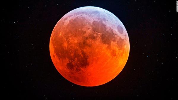 04-blood-moon-global-01212019-super-169.jpg
