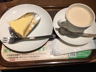 つれづれにっき 上島珈琲店 Br カモミールミルク紅茶 湯蒸しチーズケーキ