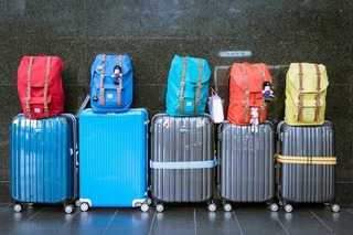 luggage-933487_1280.jpg