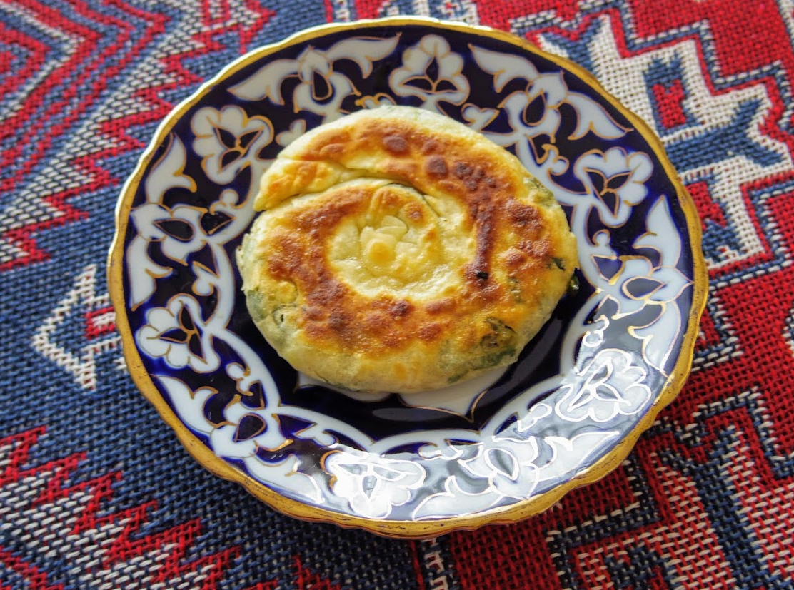 Asalhonの本格ウズベキスタン料理 レシピ ウズベキスタンのネギのおやき カトラマ のレシピ
