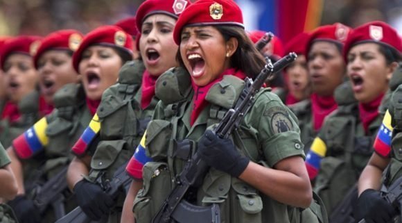 venezuela-mujeres-milicia.jpg