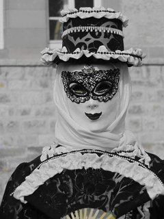 masked-ball-2165447_640.jpg