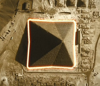 pyramid002.jpg
