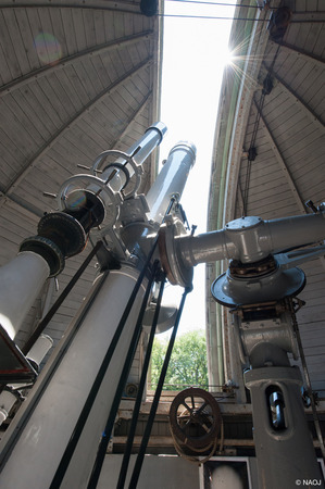 20cm-telescope-02.jpg