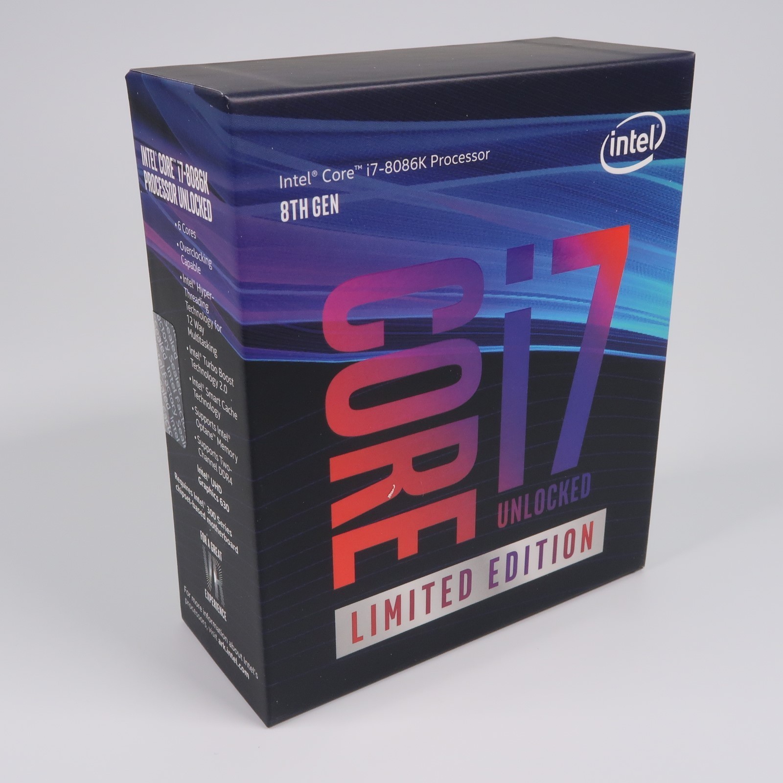 新世代は旧世代を大きく超えよ: 【Intel40周年の限定品】Intel社「Core 