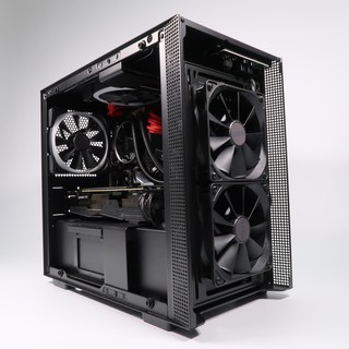 新世代は旧世代を大きく超えよ: 【魅せる機械学習】NZXT社 Mini-ITX