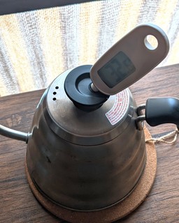 drip-kettle_thermometer1.jpg