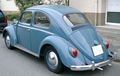 800px-VW_Kaefer_rear_20071001.jpg