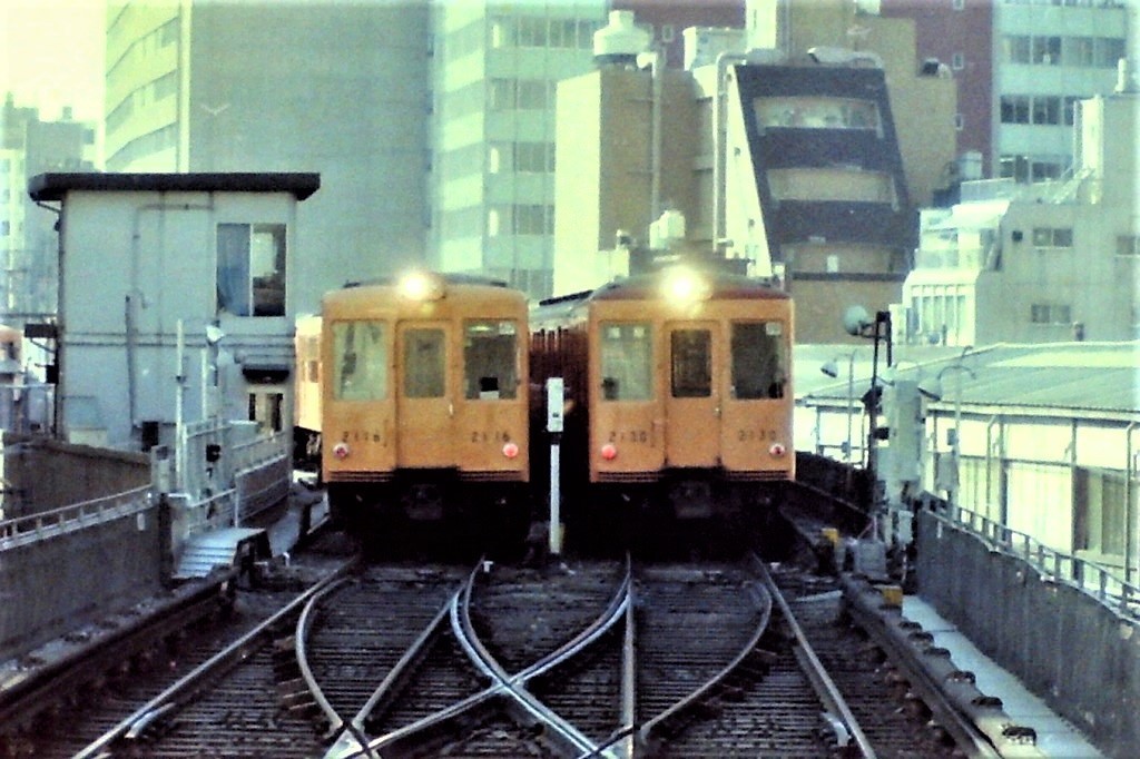 鉄道の過去から現在: 地下鉄銀座線 Subway Ginza Line