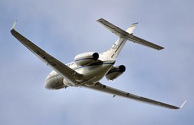 hawker-539490__180.jpg