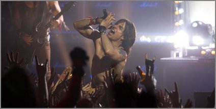 シネマIMP: [映画] ロック・オブ・エイジズ｜Rock of Ages ｜公開予定情報｜トム・クルーズ／アレック・ボールドウィン／キャサリン・ゼタ＝ジョーンズ／ラッセル・ブランド／ジュリアン・ハフ／ディエゴ・ボネータ