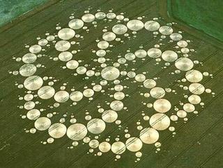 Galaxy Crop circle 235m.jpg