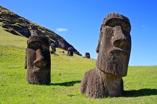 Moai.jpg