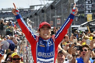 indycar-indy-500-2017-winner-takuma-sato-andretti-autosport-honda-celebrates.jpg