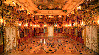 Amber room1.jpg