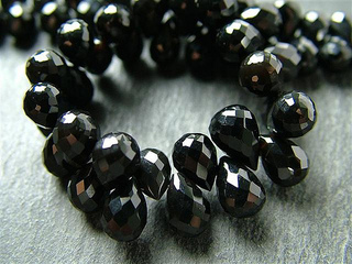 Black spinel.jpg