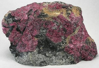 Eudialyte.jpg