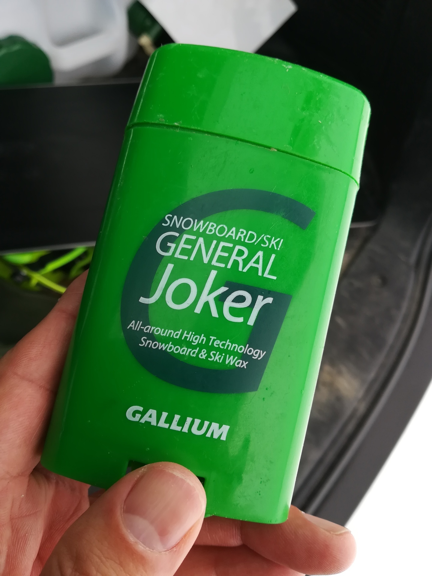 ハイエースとキャンプとサーフィンと: GALLIUM GENERAL Joker 生塗りワックス！