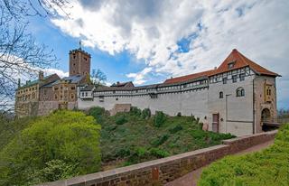 wartburg-castle-2269144_1920.jpg