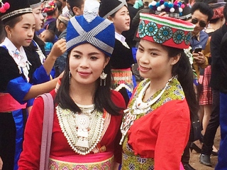 Hmong_Girls.jpg