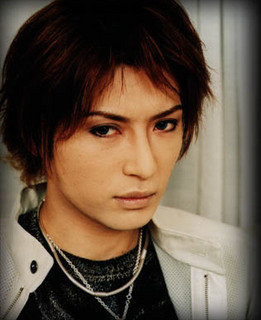 gackt[1].jpg