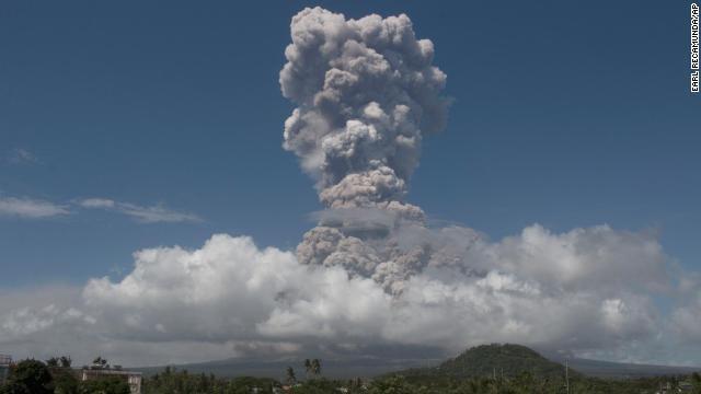 mayon-volcano-apjpg.jpg