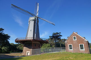 1024px-Murphy_windmill.jpg