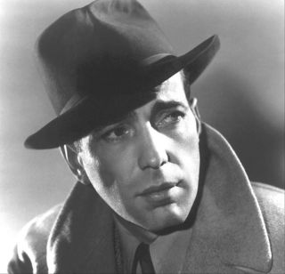800px-Humphrey_Bogart_1940_crop.jpg