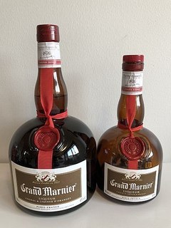360px-Two_bottles_of_Grand_Marnier.jpg