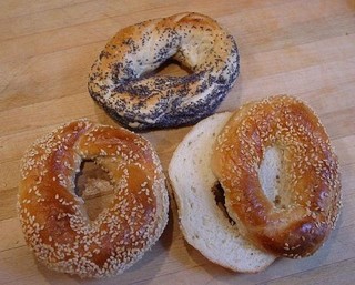 597px-Bagels-Montreal-REAL.jpg