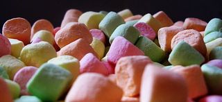 640px-Marshmallows.jpg