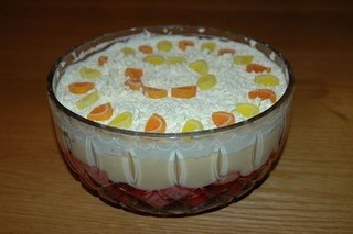 640px-Trifle.jpg