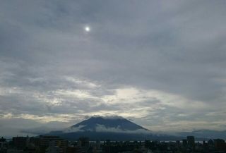 beret stall aod small sun sakurajima 20150707 1436223502023.jpg