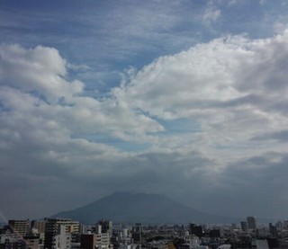 bright sky sakurajima_20141212_103804-1.jpg